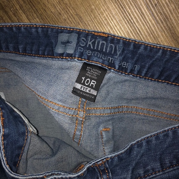 Mossimo skinny jeans. Gently used. - Picture 3 of 3